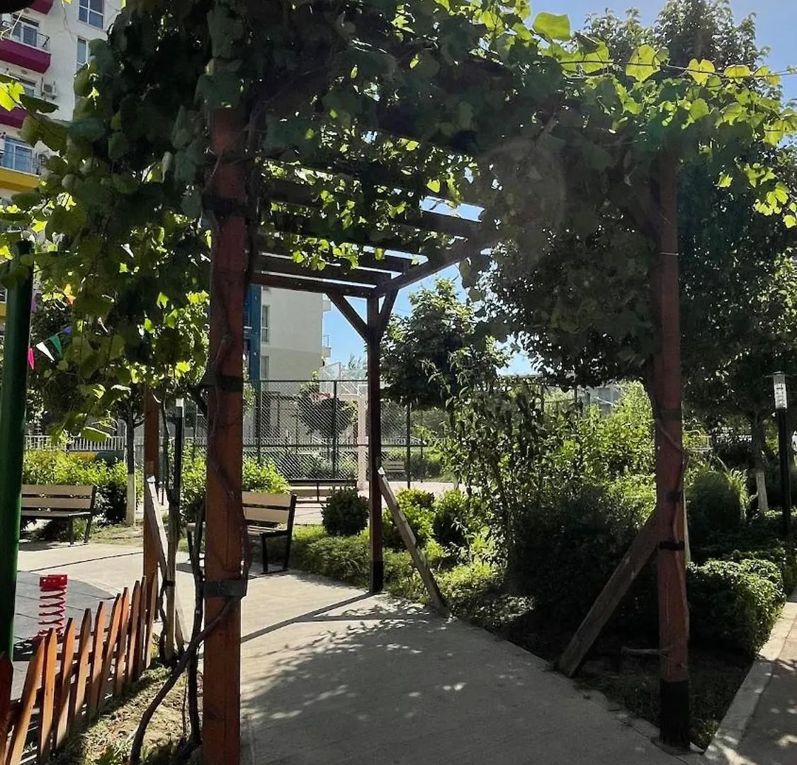 Apartment With Pool In Green Diamond Tbilisi 0*,