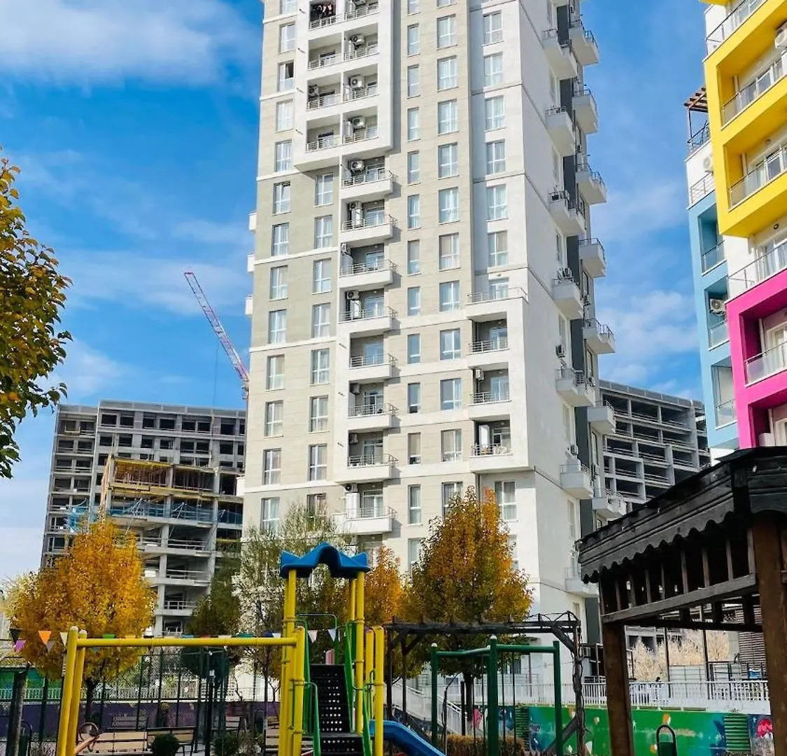 Apartment With Pool In Green Diamond Tbilisi Georgien