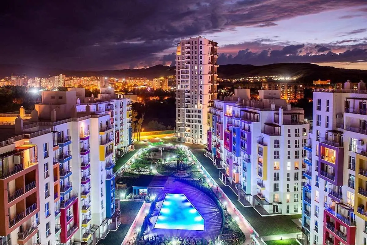 Apartment With Pool In Green Diamond Tbilisi Georgien