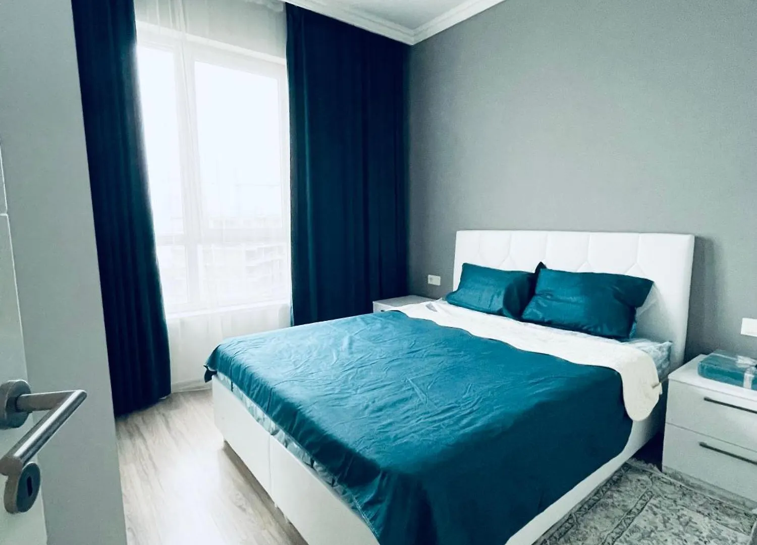 Apartment With Pool In Green Diamond Tbilisi 0*,  Georgien